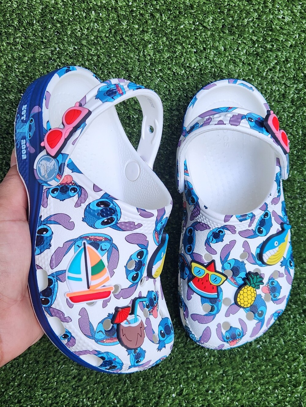 Crocs Little Girls Classic Disney Lilo and Stitch Comfy Clogs Sandals Size 11C